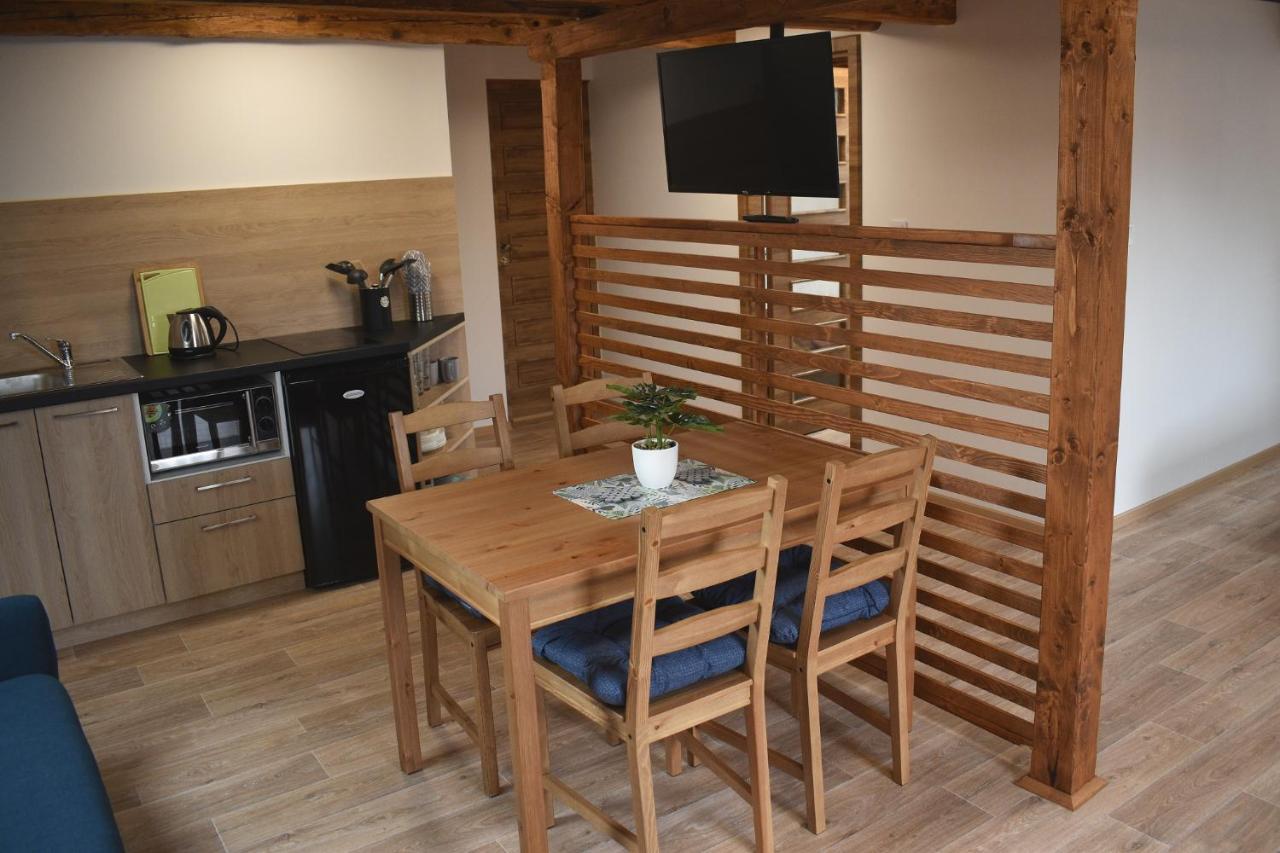 Apartman Ruzak Ruzova Εξωτερικό φωτογραφία